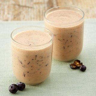 Blueberry and banana smoothies - Recipes - Healthier Families - NHS