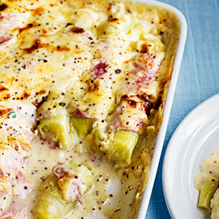 Leeks and ham baked in a cheese sauce
