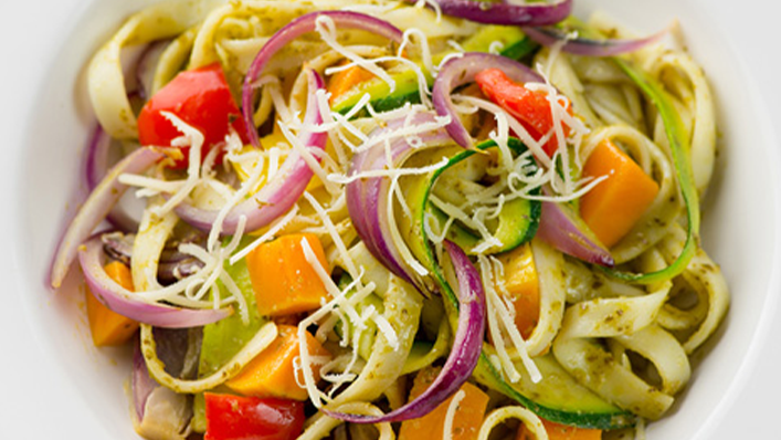 Pesto tagliatelle, peppers and squash - Recipes - Healthier Families - NHS