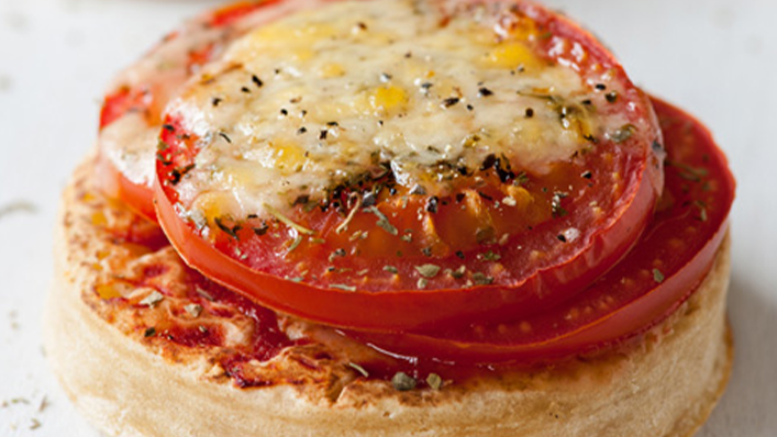 Pizza crumpets - Recipes - Healthier Families - NHS
