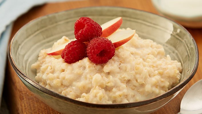 Porridge with fruit - Recipes - Healthier Families - NHS