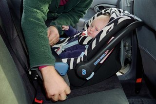 Choosing a baby car seat NHS