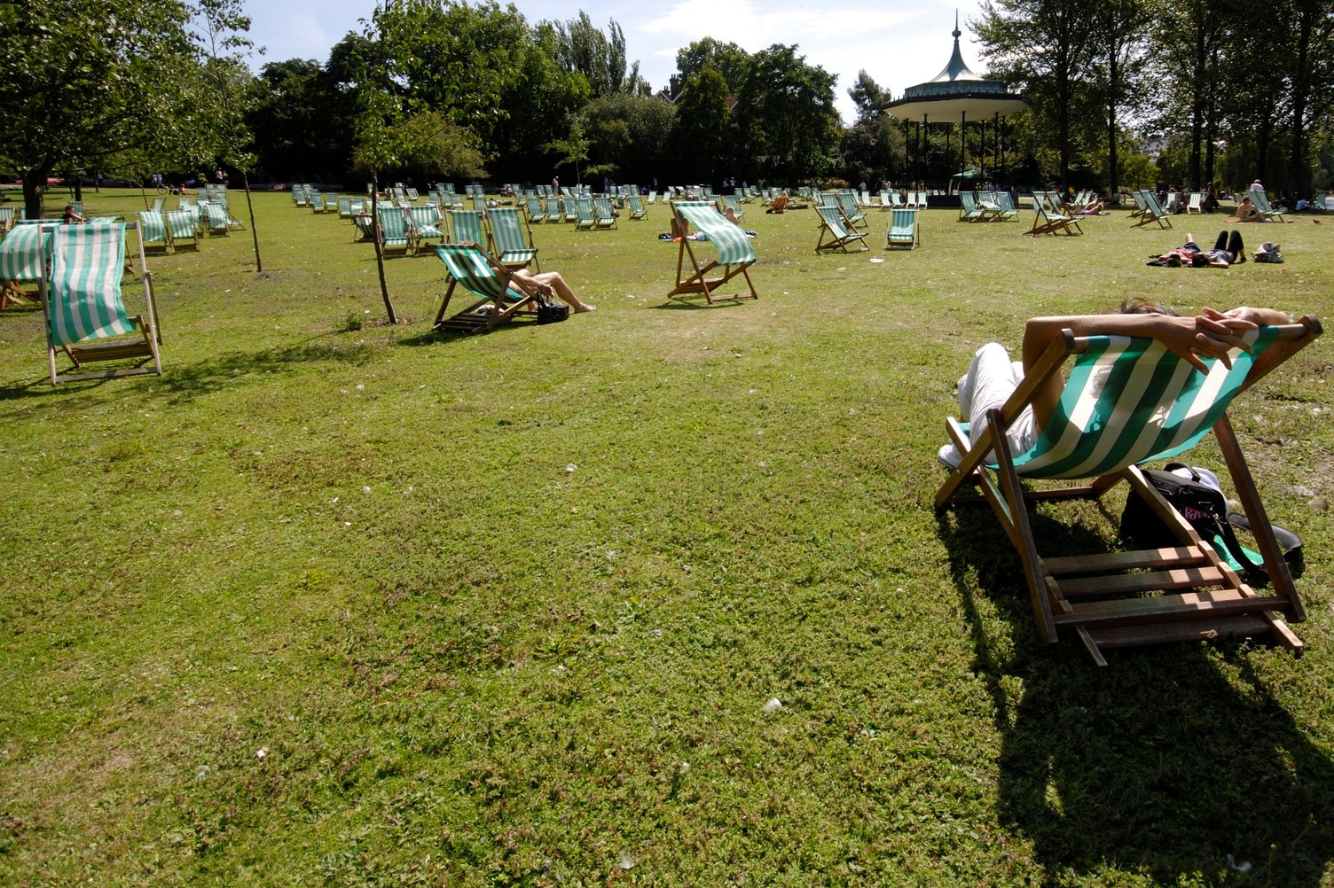 heatwave-how-to-cope-in-hot-weather-nhs