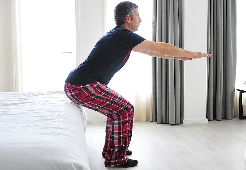 Squat stretch